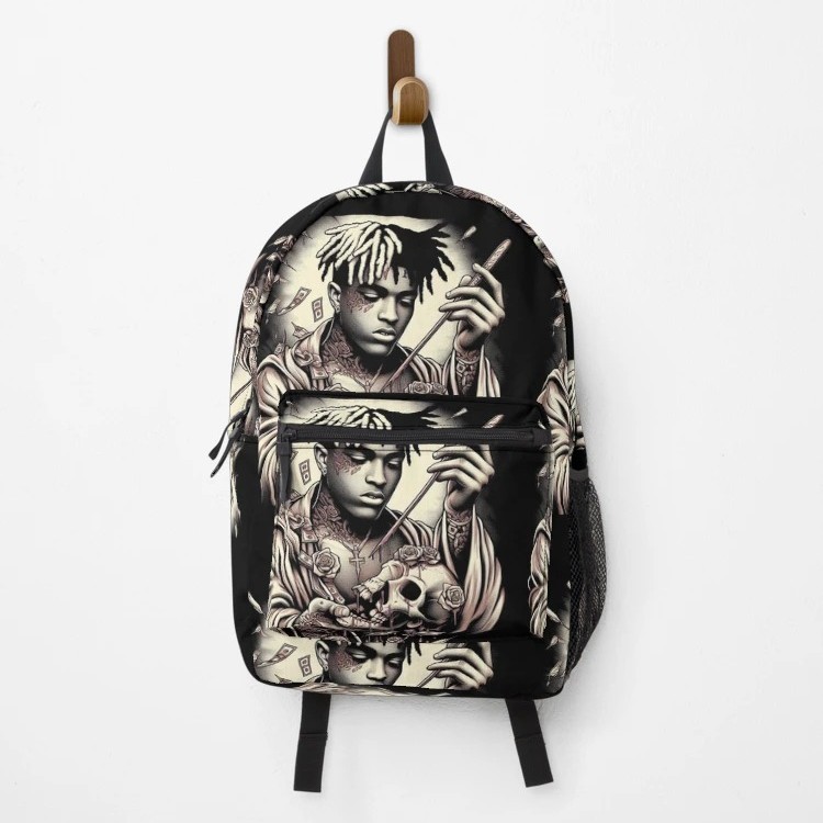 ur,backpack_front,wide_portrait (4)